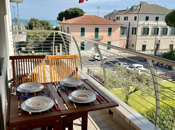 Vista Mare Savone